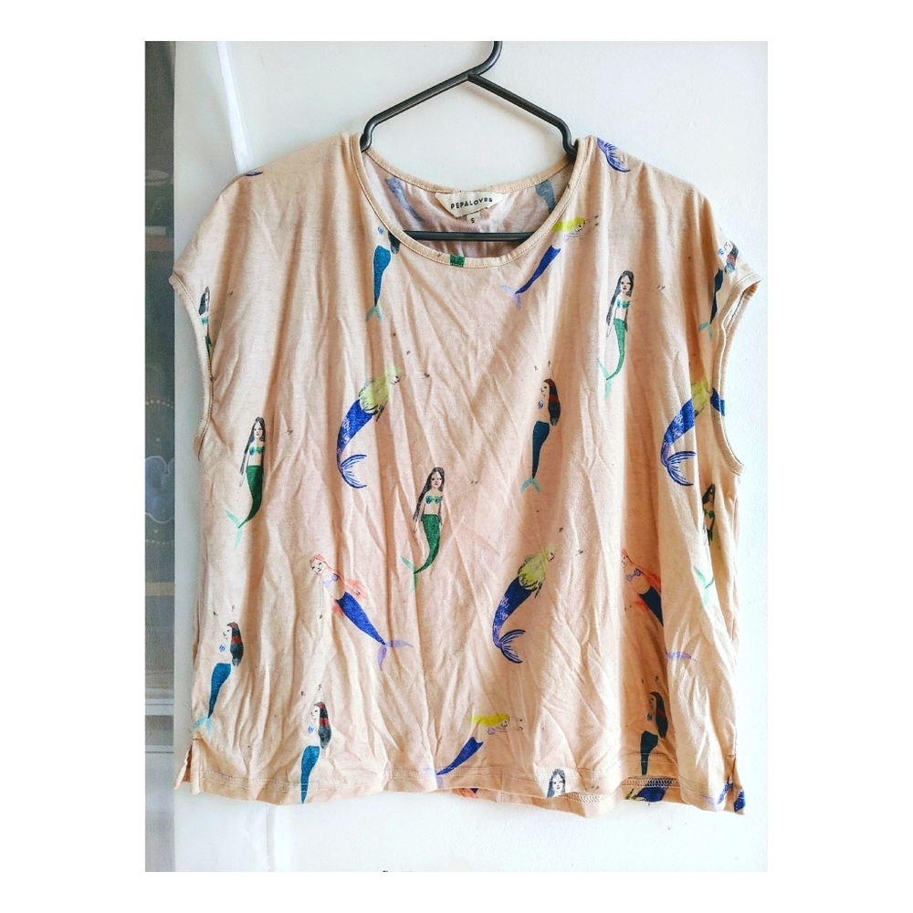 Graphic t-shirt